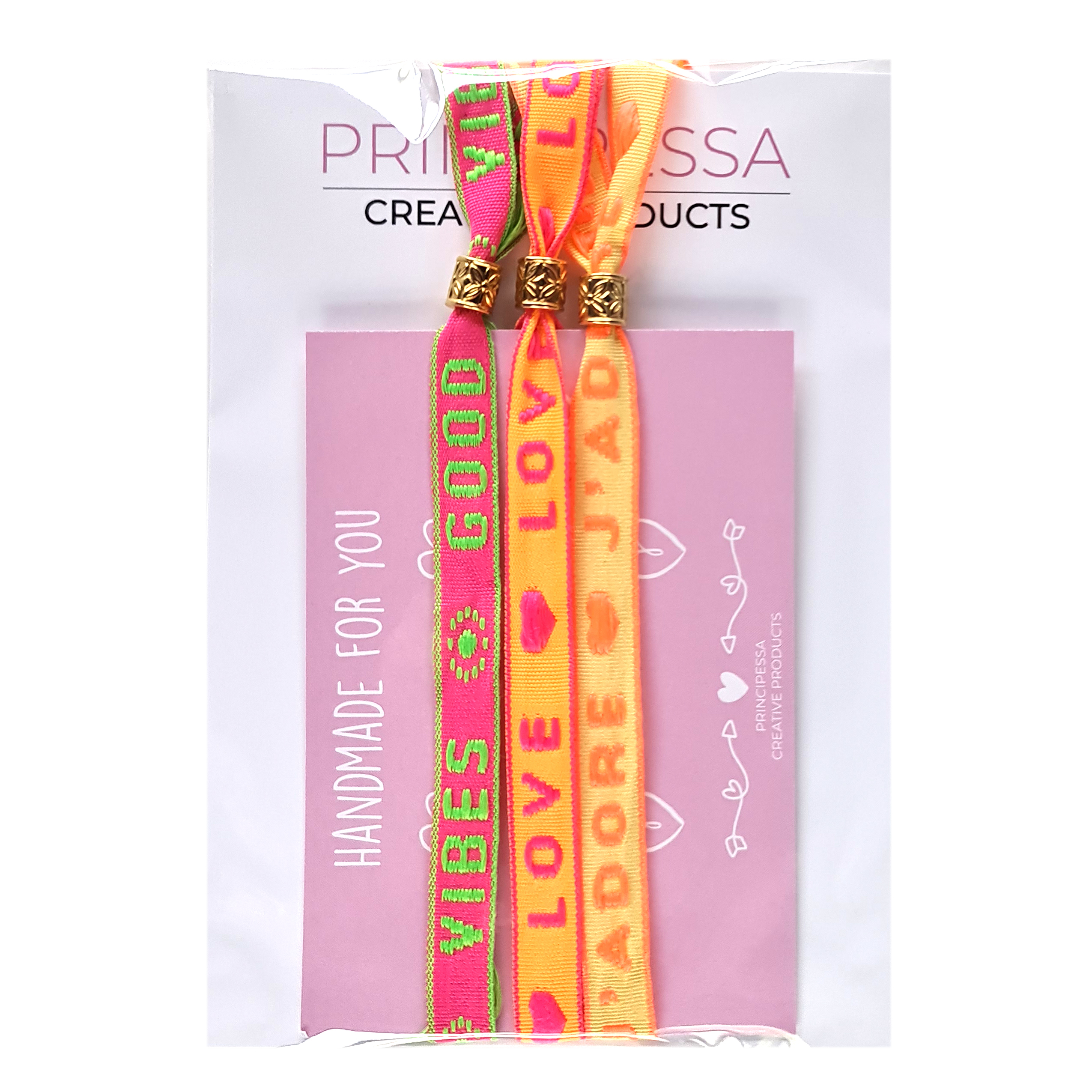 Principessa set van 3 trendy Festival lint armbandjes met tekstlint – Tekst: Good Vibes, Love, J’adore – Kleur: Neon Roze, Oranje, Geel